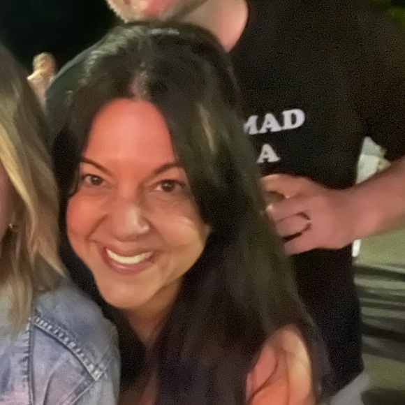 Meet your Posher, Brandi - Picture 2 of 2